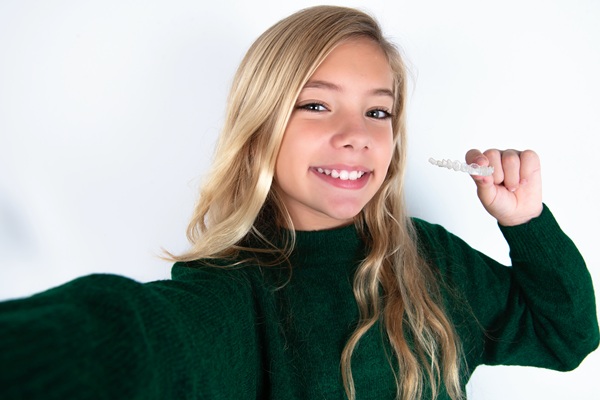 Invisalign For Teens: Say Goodbye To Metal Braces